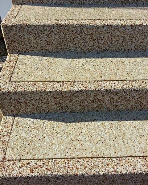 Escada com piso Fulget